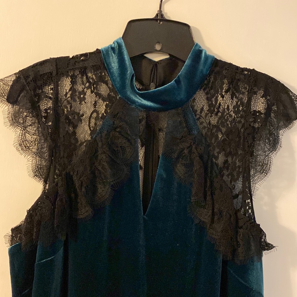 WHBM Cocktail Dress. NWT. Deep teal color.